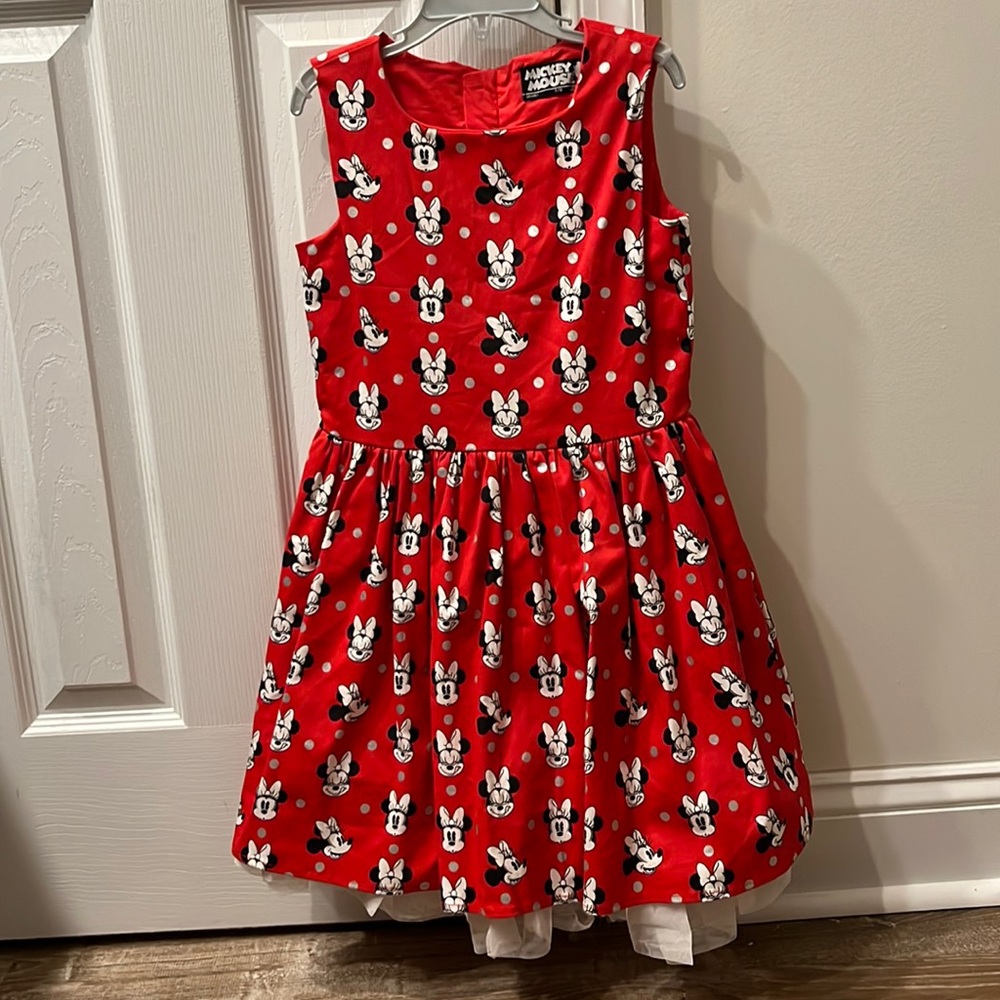 Girls Disney Minnie Mouse sleeveless dress.